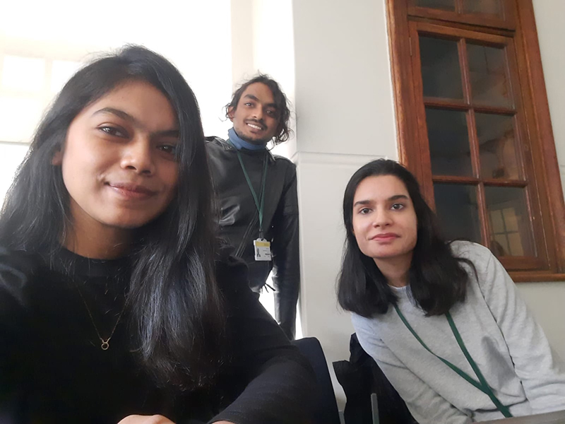 Mental Health & Wellbeing - Adapting to New Places_International Student Blogger,_Hira Mohsin_Hira with two friends