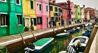 Discover the secret colours of Venice on Burano island