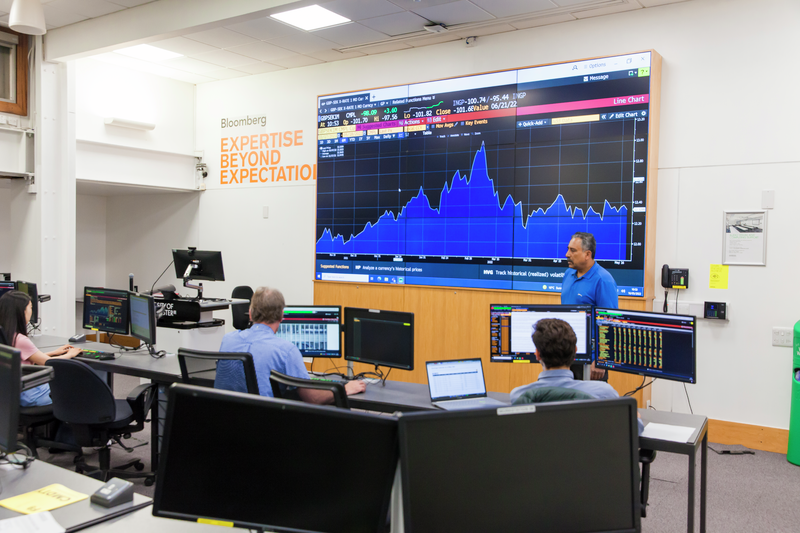 Bloomberg suite, Screen, Workshop, Teaching, Learning, Account, Finance, Students, Tutor, Facility, Interior, Desk, Computers, Marylebone, Marylebone Campus