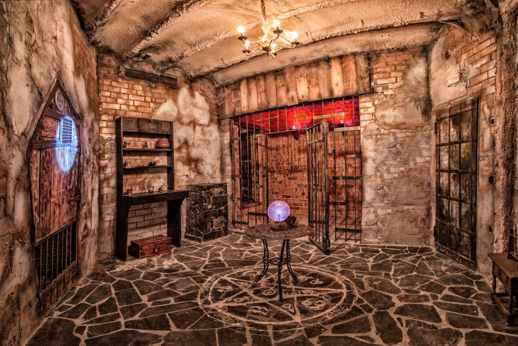 Escape room with crystal ball