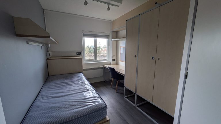 Harrow Halls - Inside Look