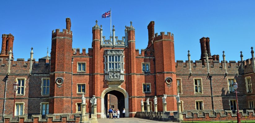 Hampton Court Palace international student bloggers / Flickr_-_Duncan-_-_Hampton_Court_Palace