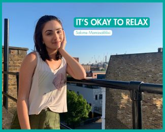 It's okay to relax_International Student Blogger, Salome Mamasakhlisi_title image_Salome with a relaxed smile on her balcony