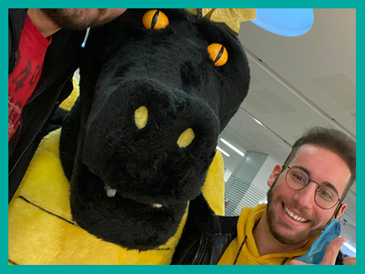 Mascot with Dennis and friend-International Student Blogger-Dennis Montagano